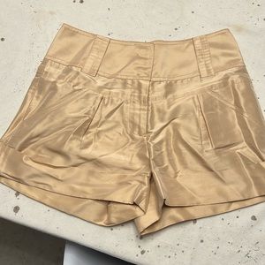 DVF Diane Von Furstenberg silk shantung shorts. Sz 0